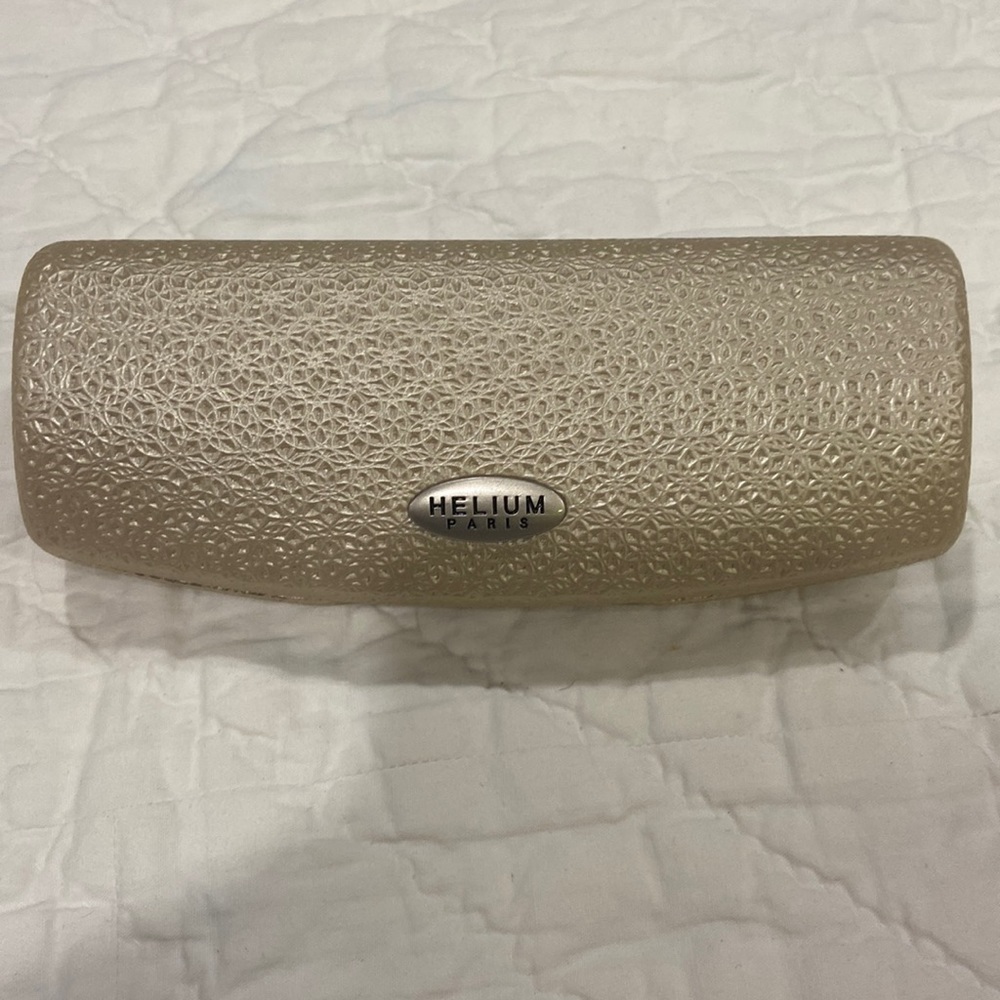 Helium Paris Glass Case!​​​​​​​​​